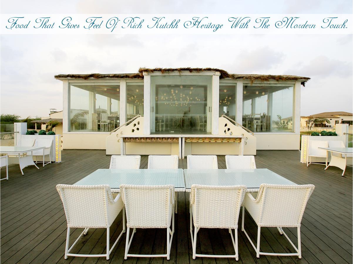Serena Beach Resort Māndvi Extérieur photo