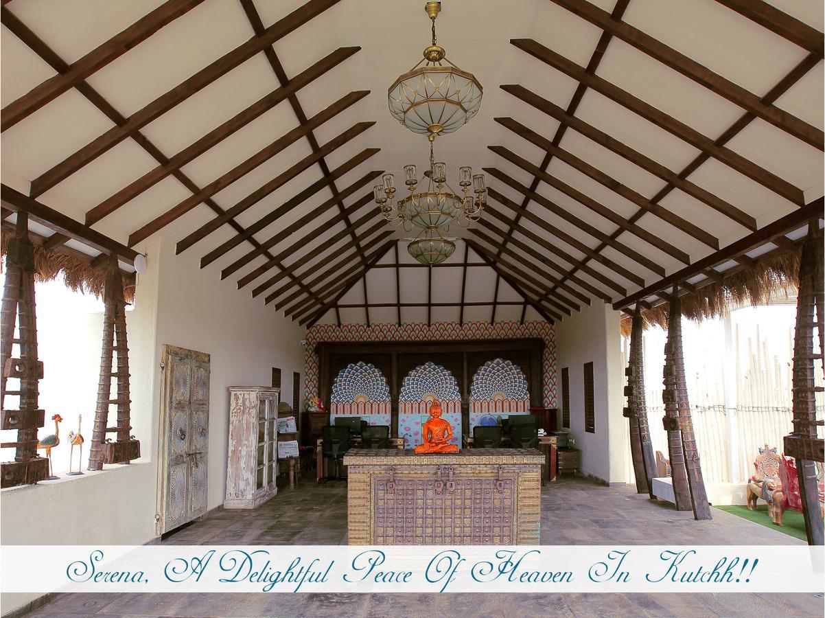 Serena Beach Resort Māndvi Extérieur photo
