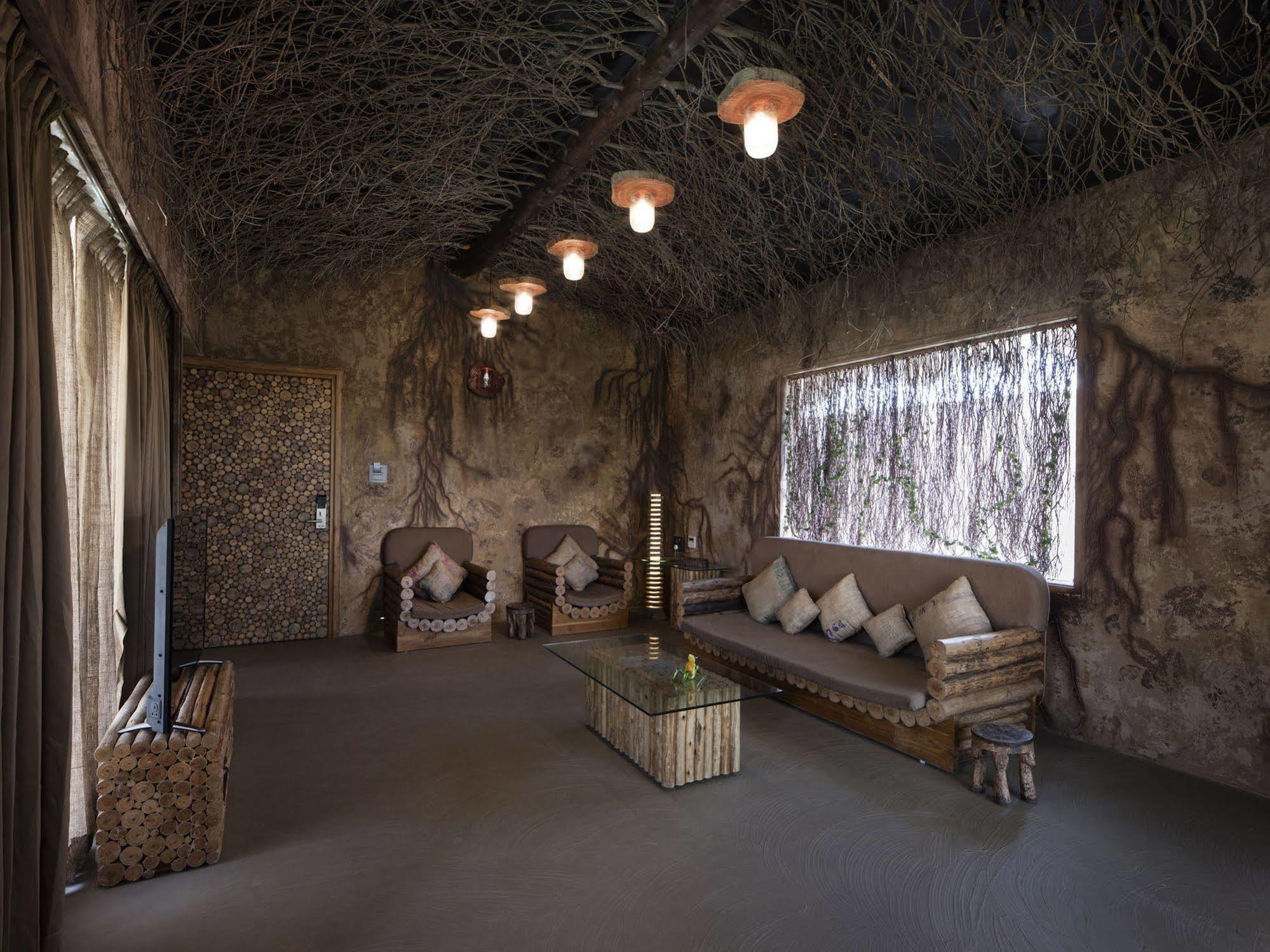 Serena Beach Resort Māndvi Extérieur photo