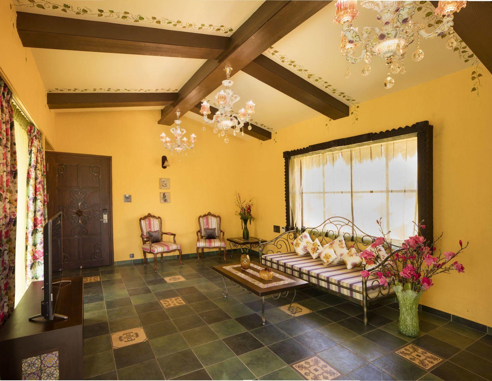 Serena Beach Resort Māndvi Extérieur photo