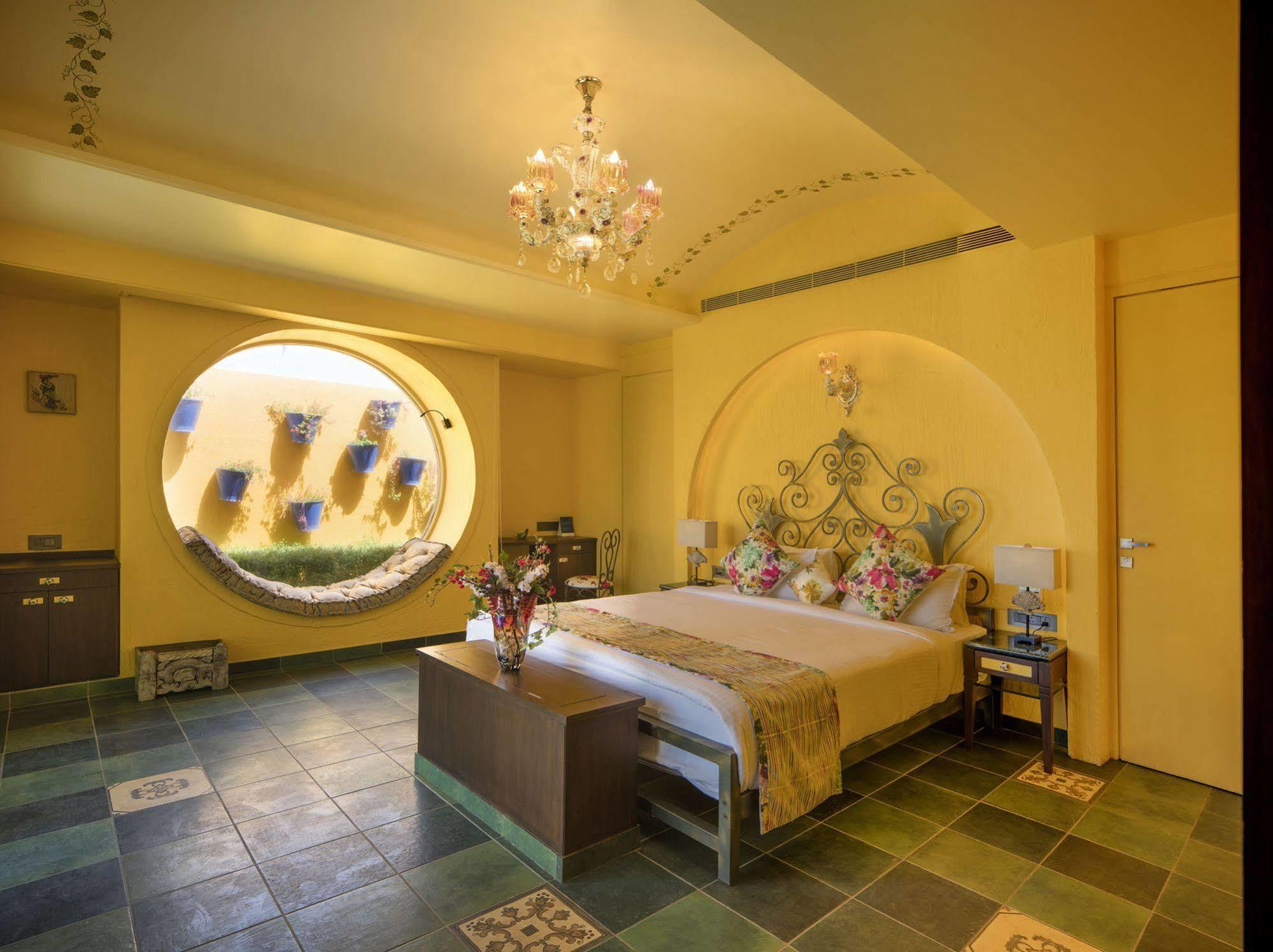 Serena Beach Resort Māndvi Extérieur photo
